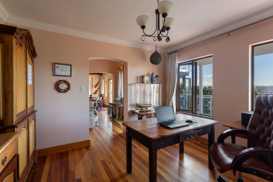 4 Bedroom Property for Sale in Belvidere Estate Western Cape